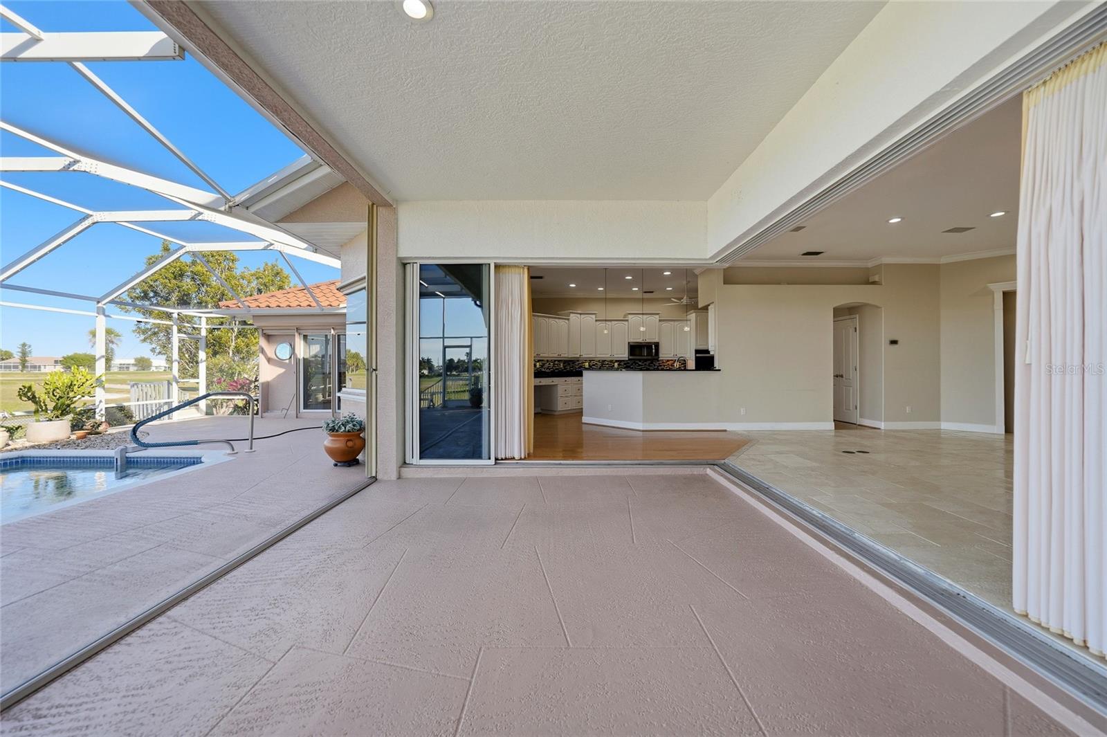 Image 28 of 35 For 402 Madrid Boulevard