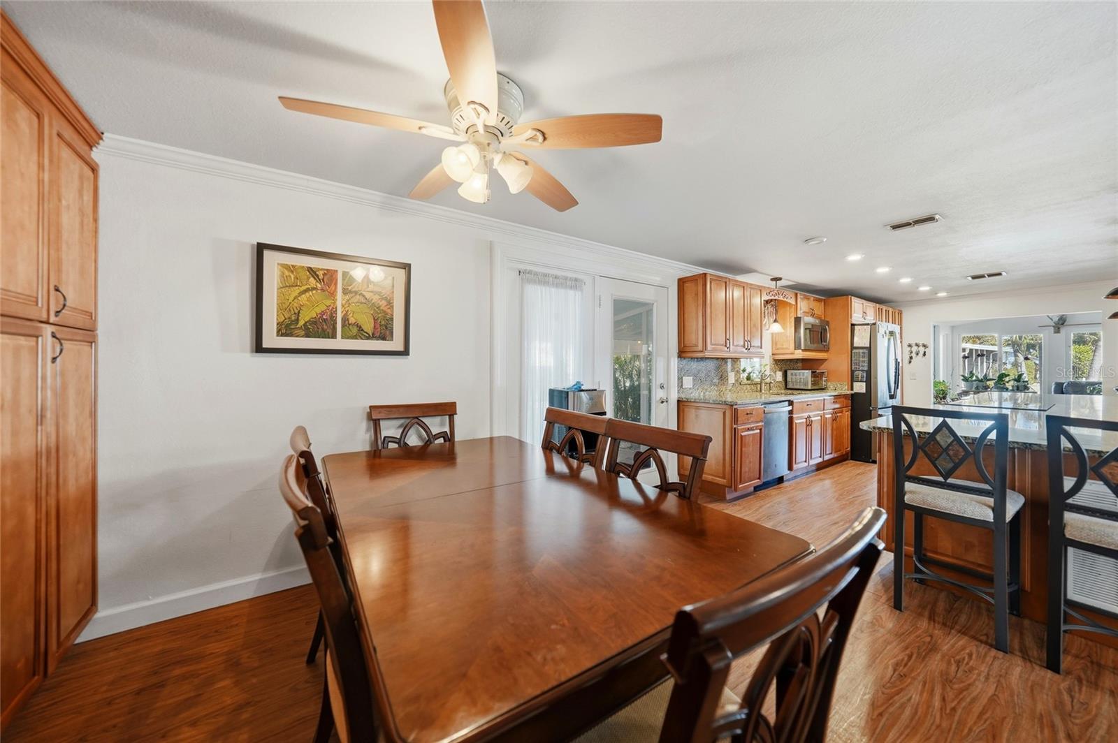 Image 16 of 32 For 19 Del Prado Drive