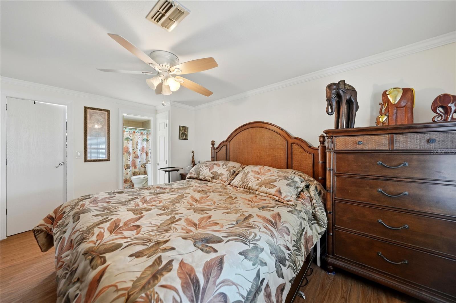 Image 19 of 32 For 19 Del Prado Drive