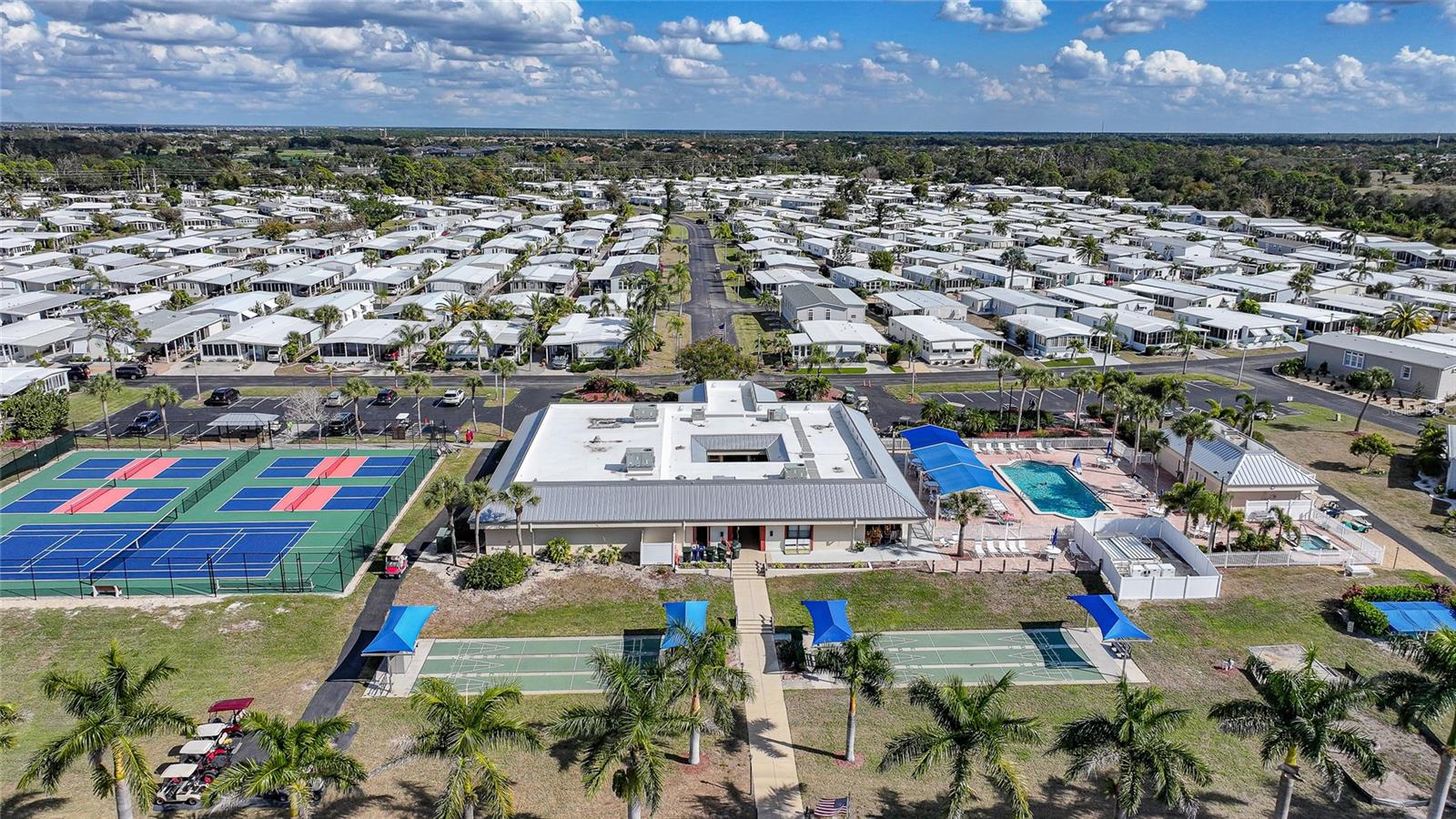 Image 30 of 32 For 19 Del Prado Drive