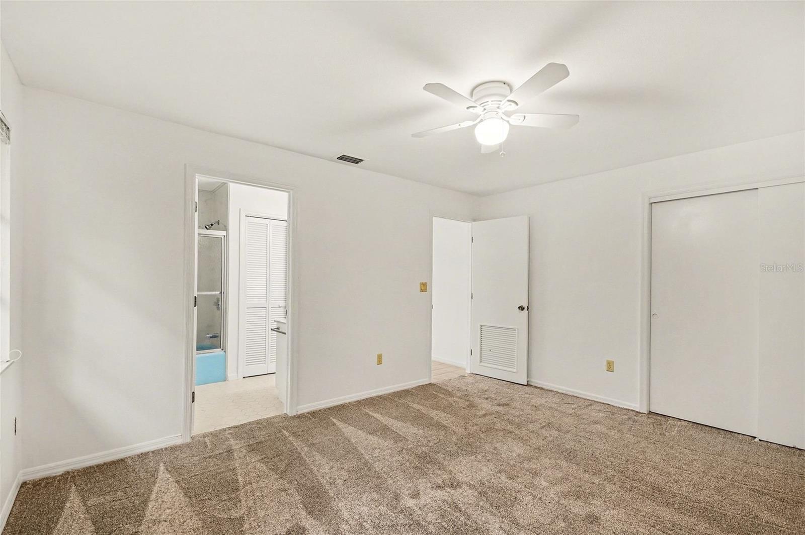 Image 11 of 35 For 1318 San Mateo Drive