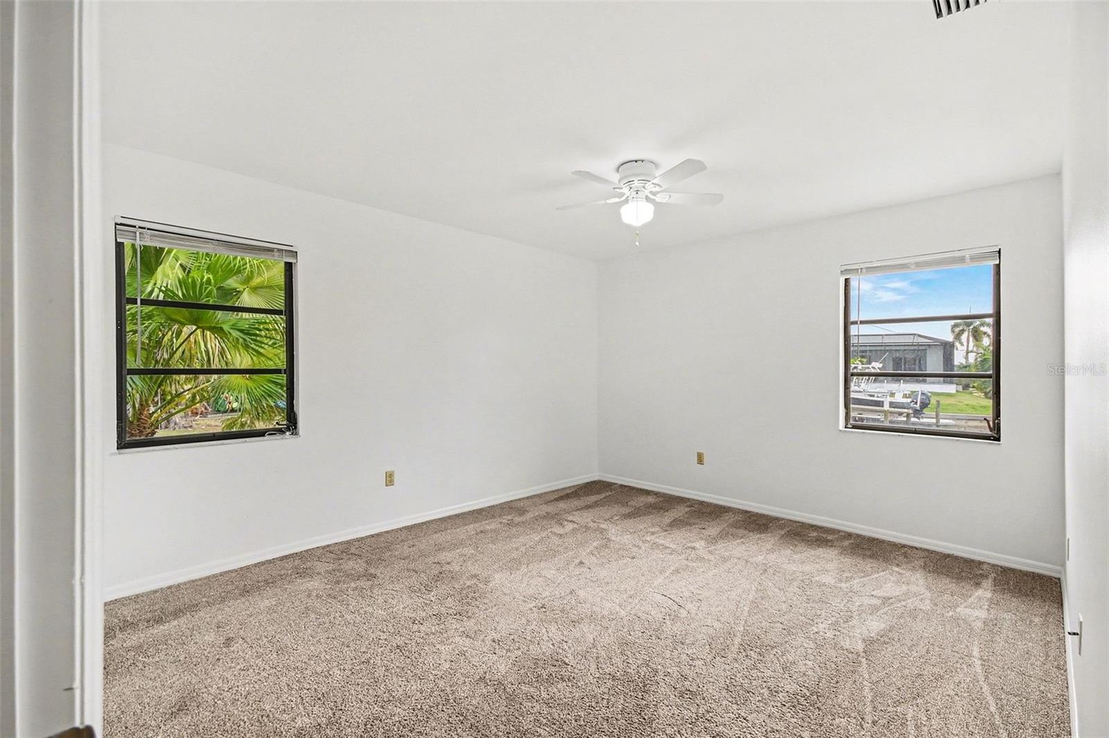 Image 13 of 35 For 1318 San Mateo Drive