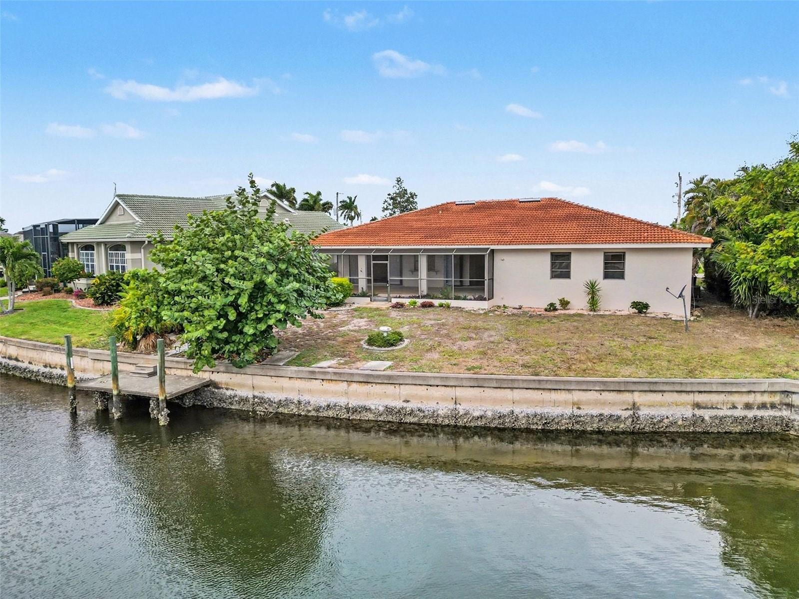 Image 18 of 35 For 1318 San Mateo Drive