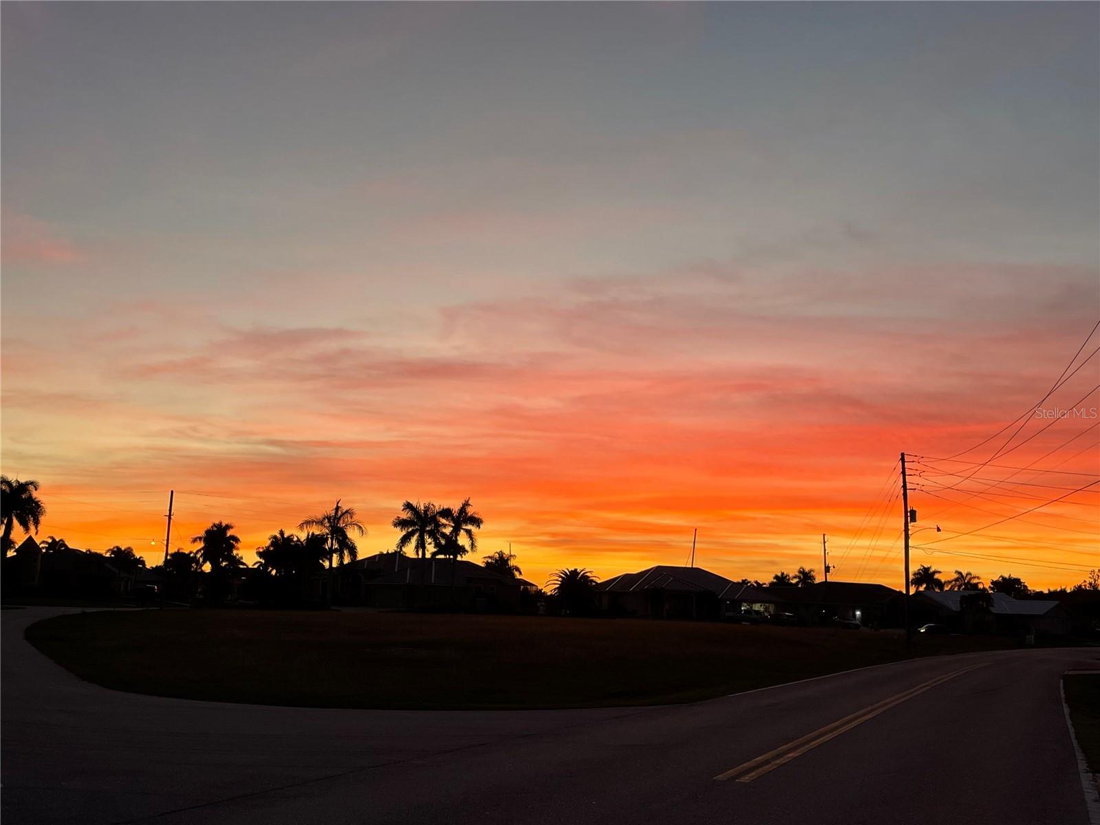 Image 27 of 35 For 1318 San Mateo Drive