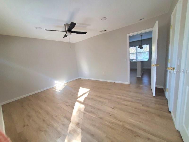 Image 19 of 25 For 4390 Sibley Bay Street J-d