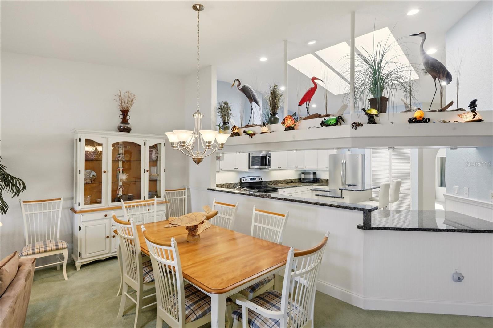 Listing photo id 18 for 1780 Deborah Drive 22