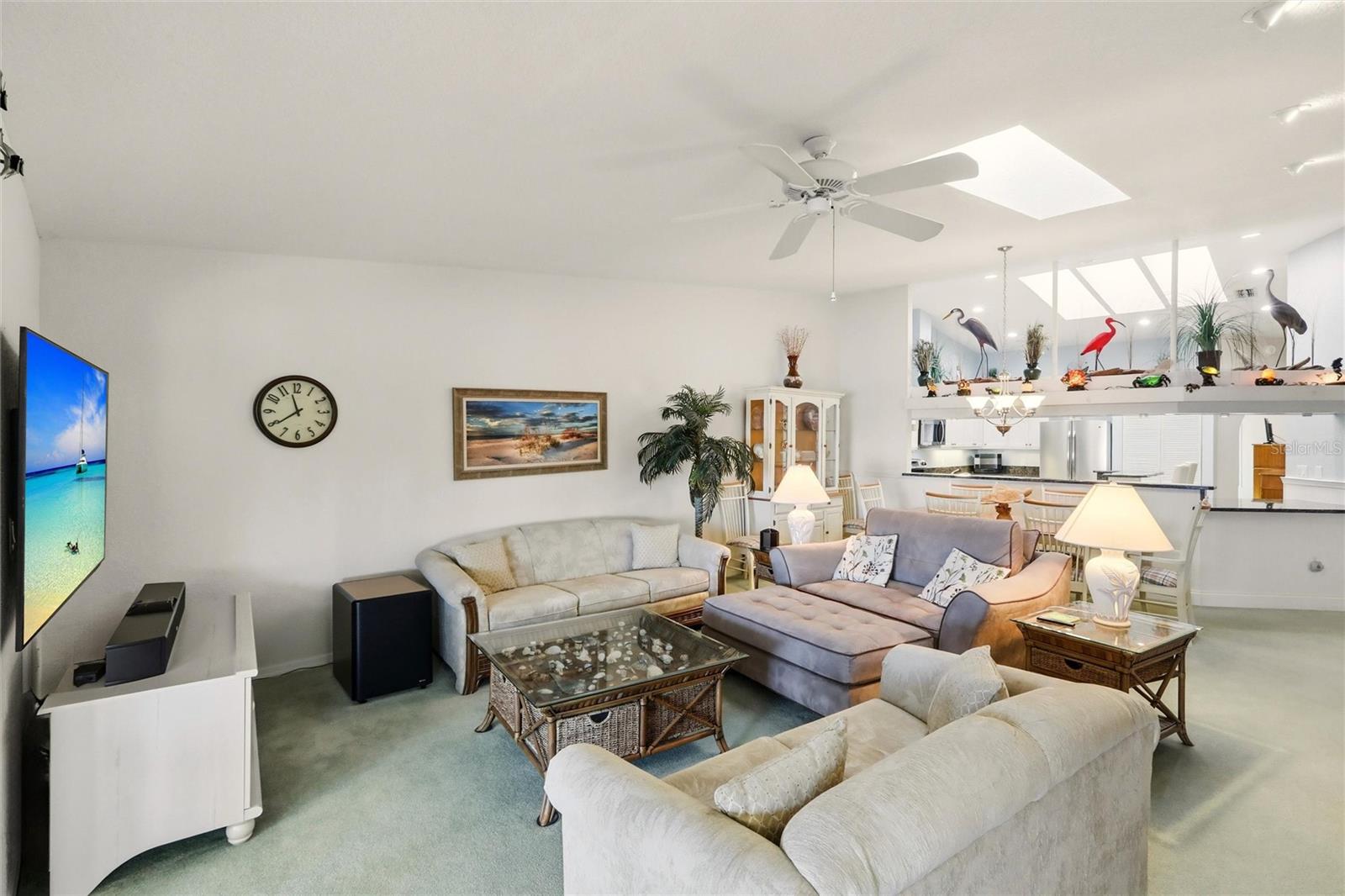 Listing photo id 23 for 1780 Deborah Drive 22