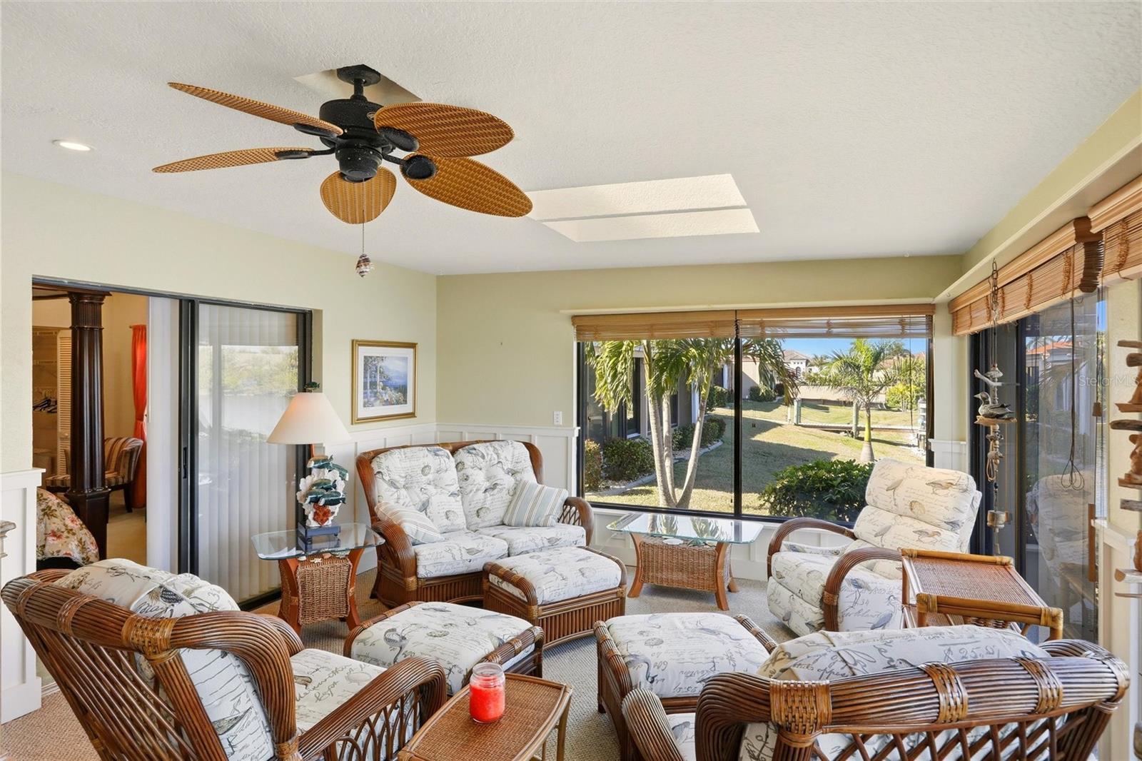 Listing photo id 25 for 1780 Deborah Drive 22