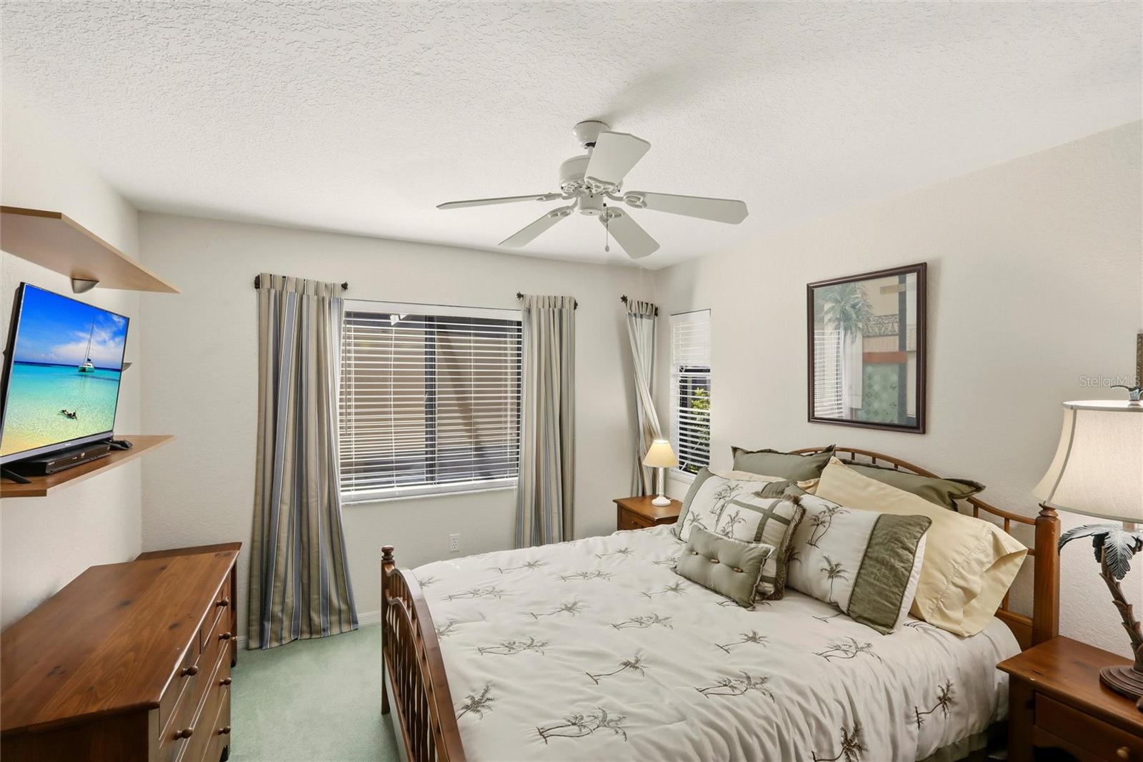 Listing photo id 48 for 1780 Deborah Drive 22