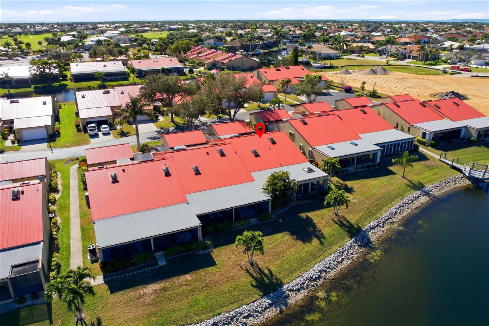 Listing photo id 67 for 1780 Deborah Drive 22