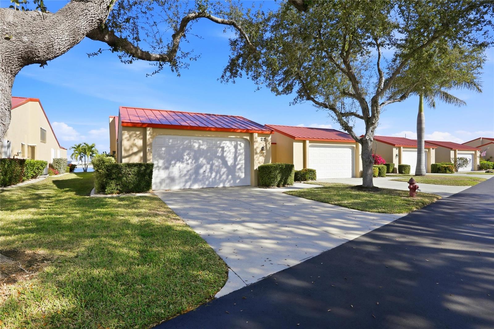 Listing photo id 69 for 1780 Deborah Drive 22