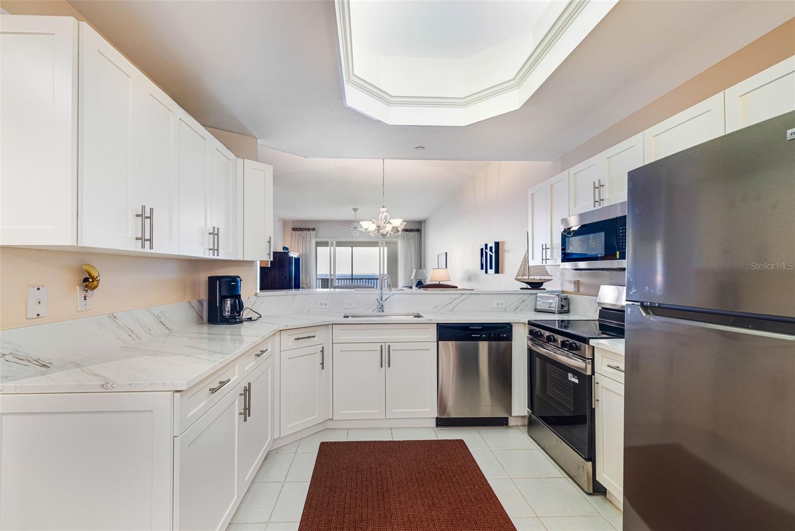 Image 10 of 49 For 14815 Laguna Drive 702