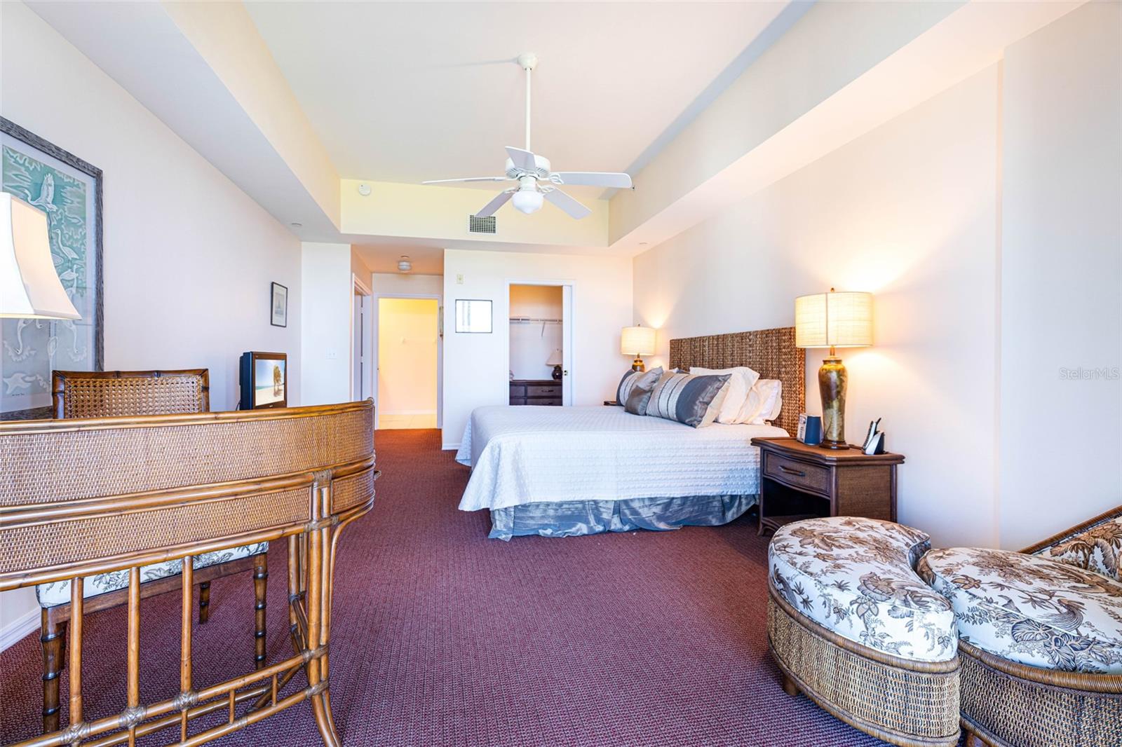 Image 27 of 49 For 14815 Laguna Drive 702