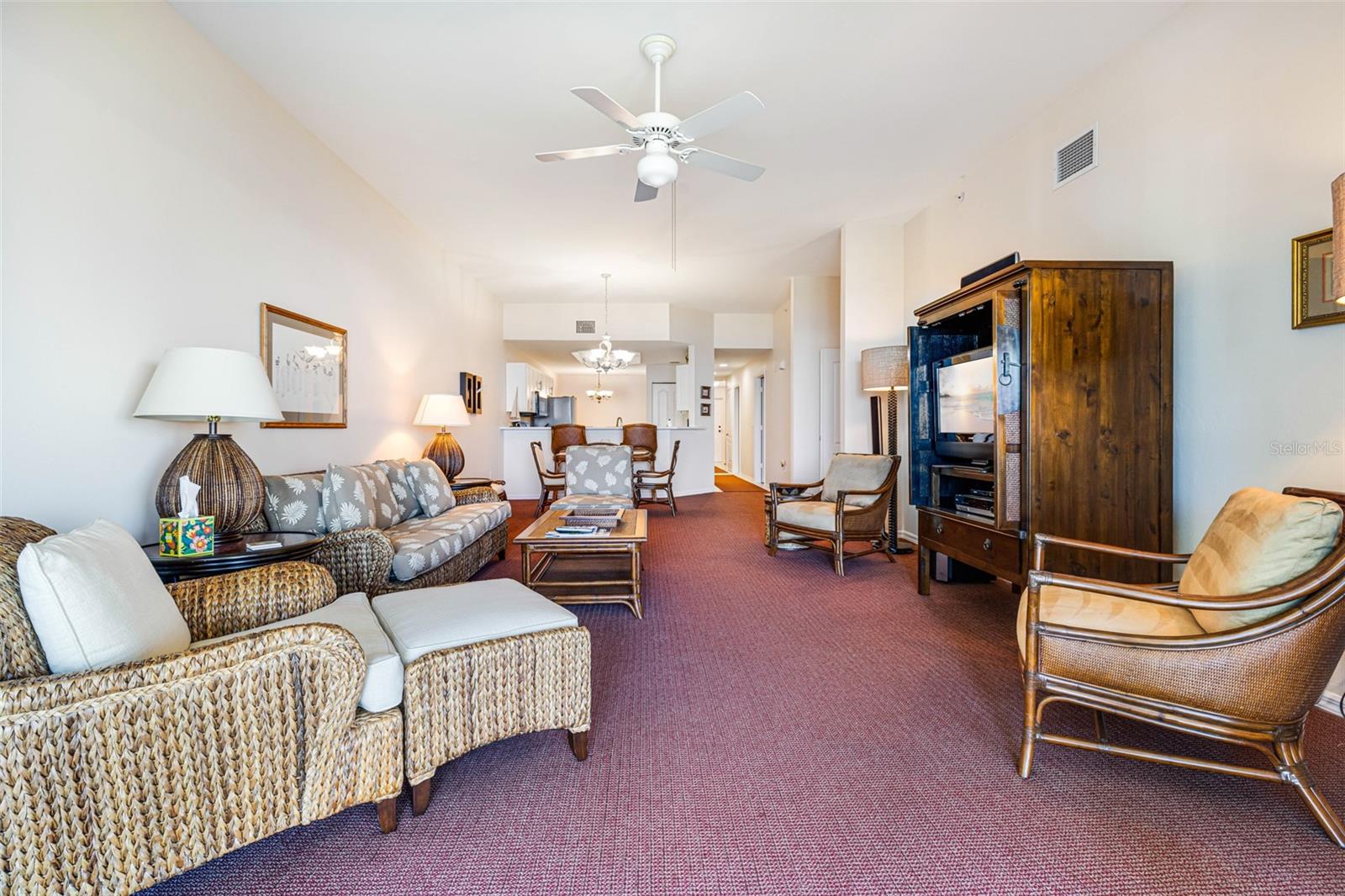 Image 9 of 49 For 14815 Laguna Drive 702