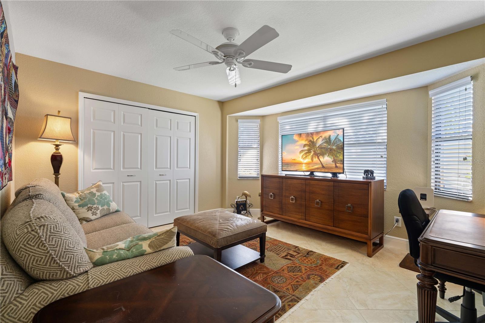 Image 36 of 59 For 2150 Palm Tree Drive