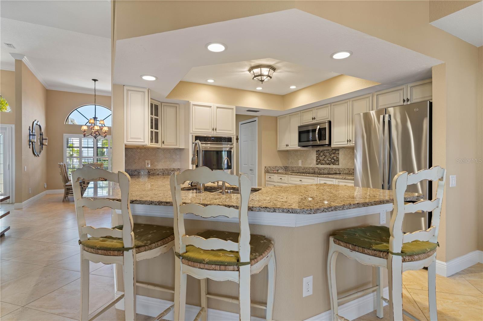 Image 7 of 59 For 2150 Palm Tree Drive