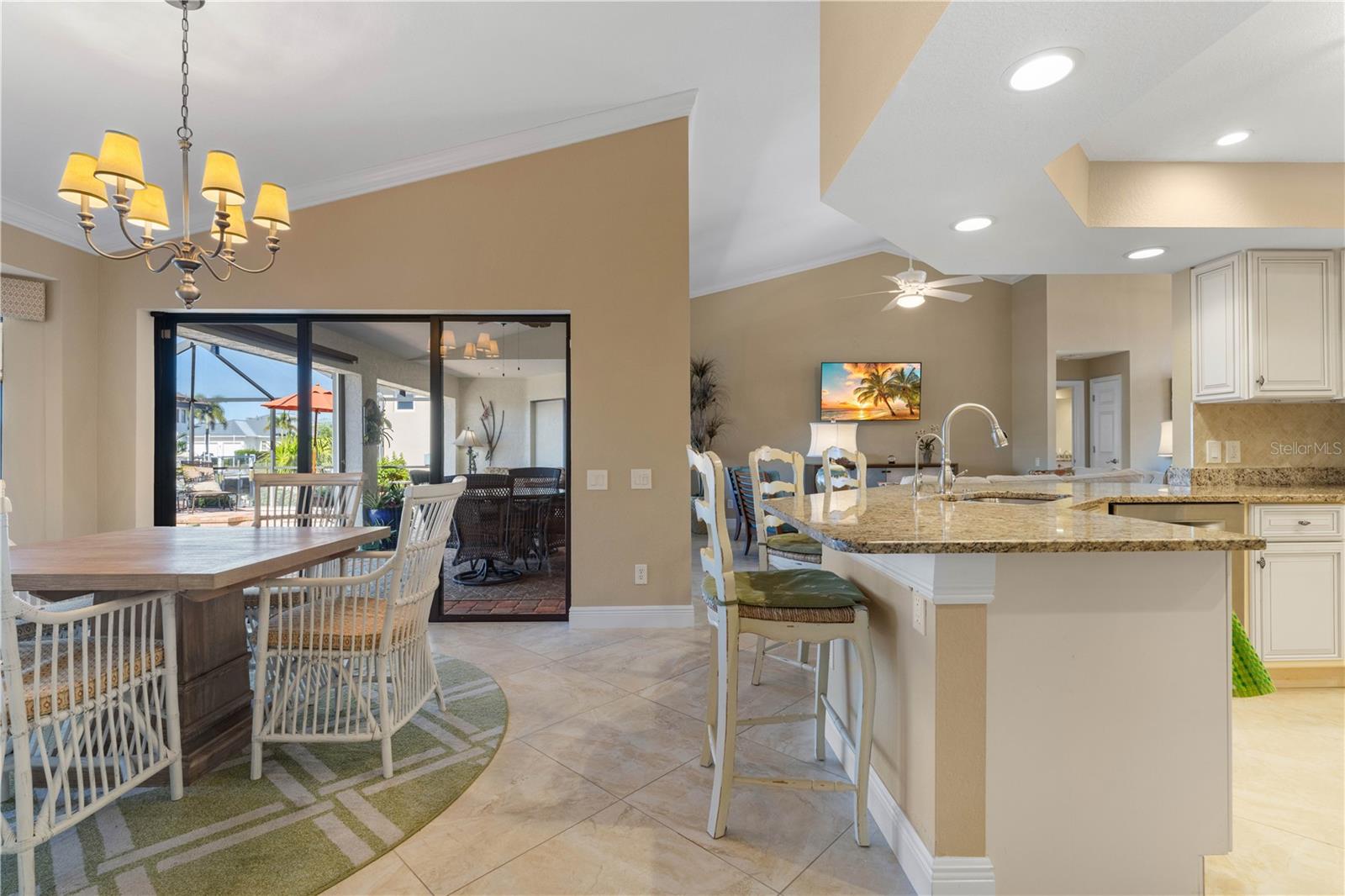 Image 8 of 59 For 2150 Palm Tree Drive