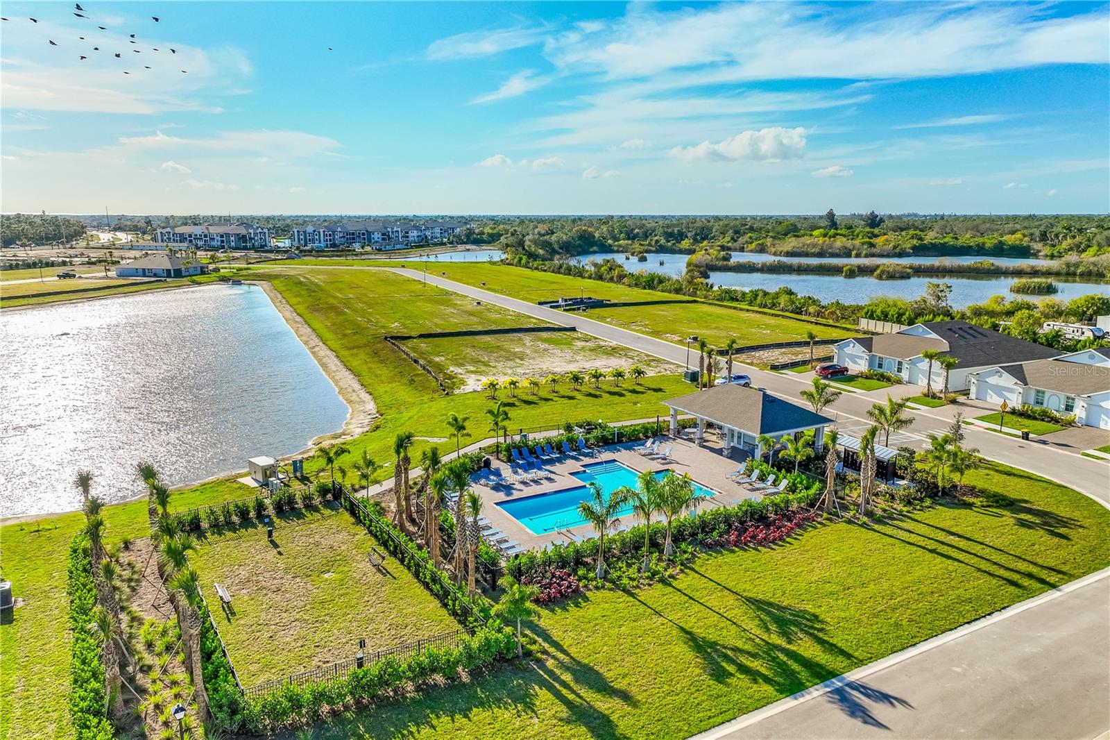 Image 21 of 29 For 9476 Sunbeam Circle