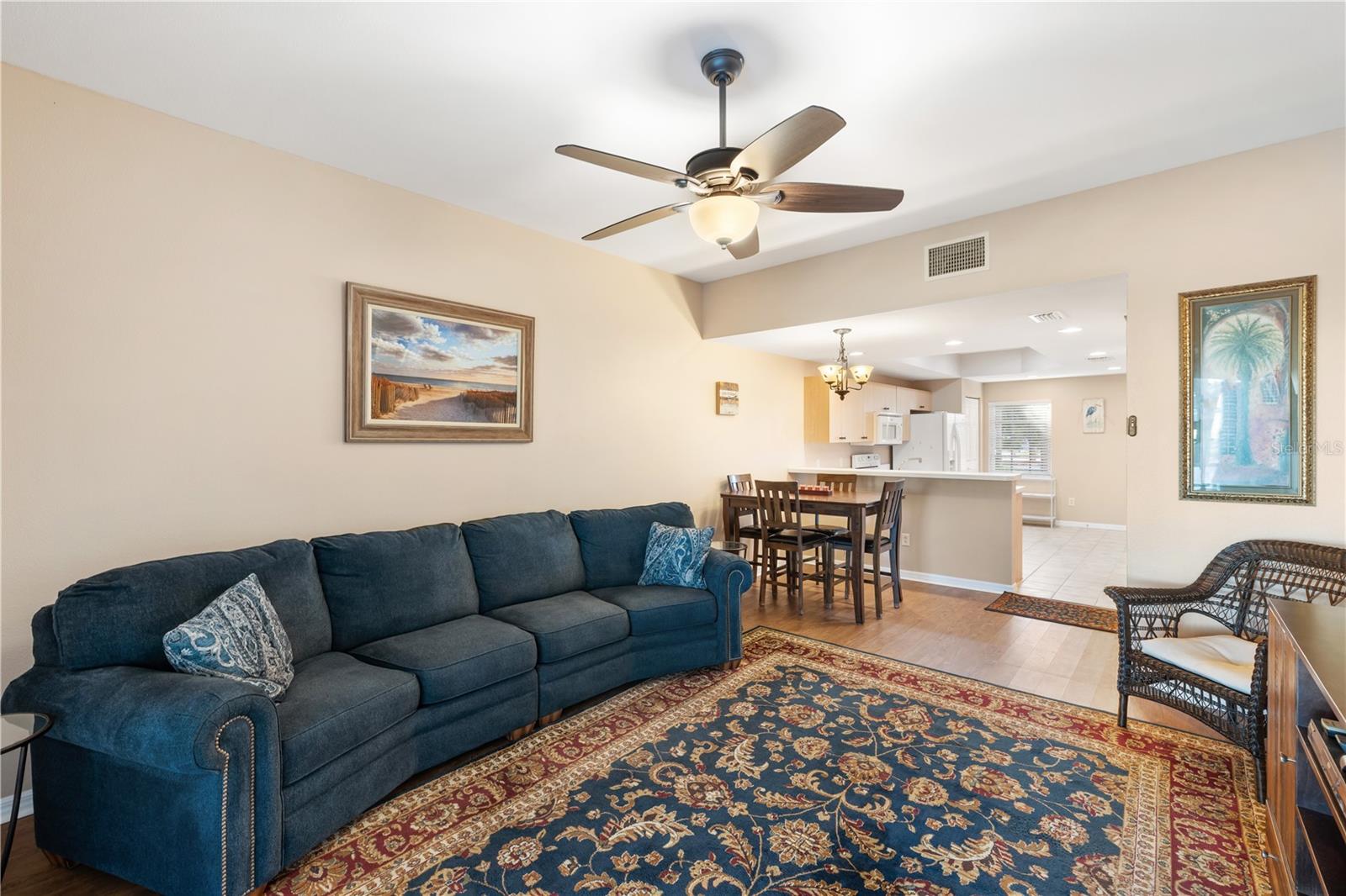 Image 11 of 36 For 1216 Rio De Janeiro Avenue 312