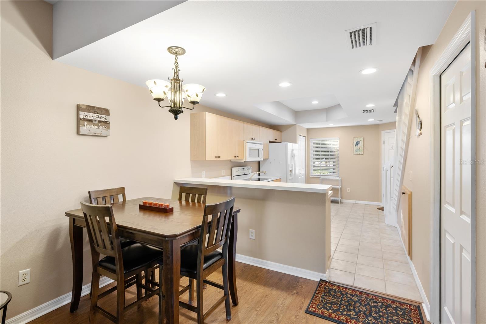 Image 16 of 36 For 1216 Rio De Janeiro Avenue 312