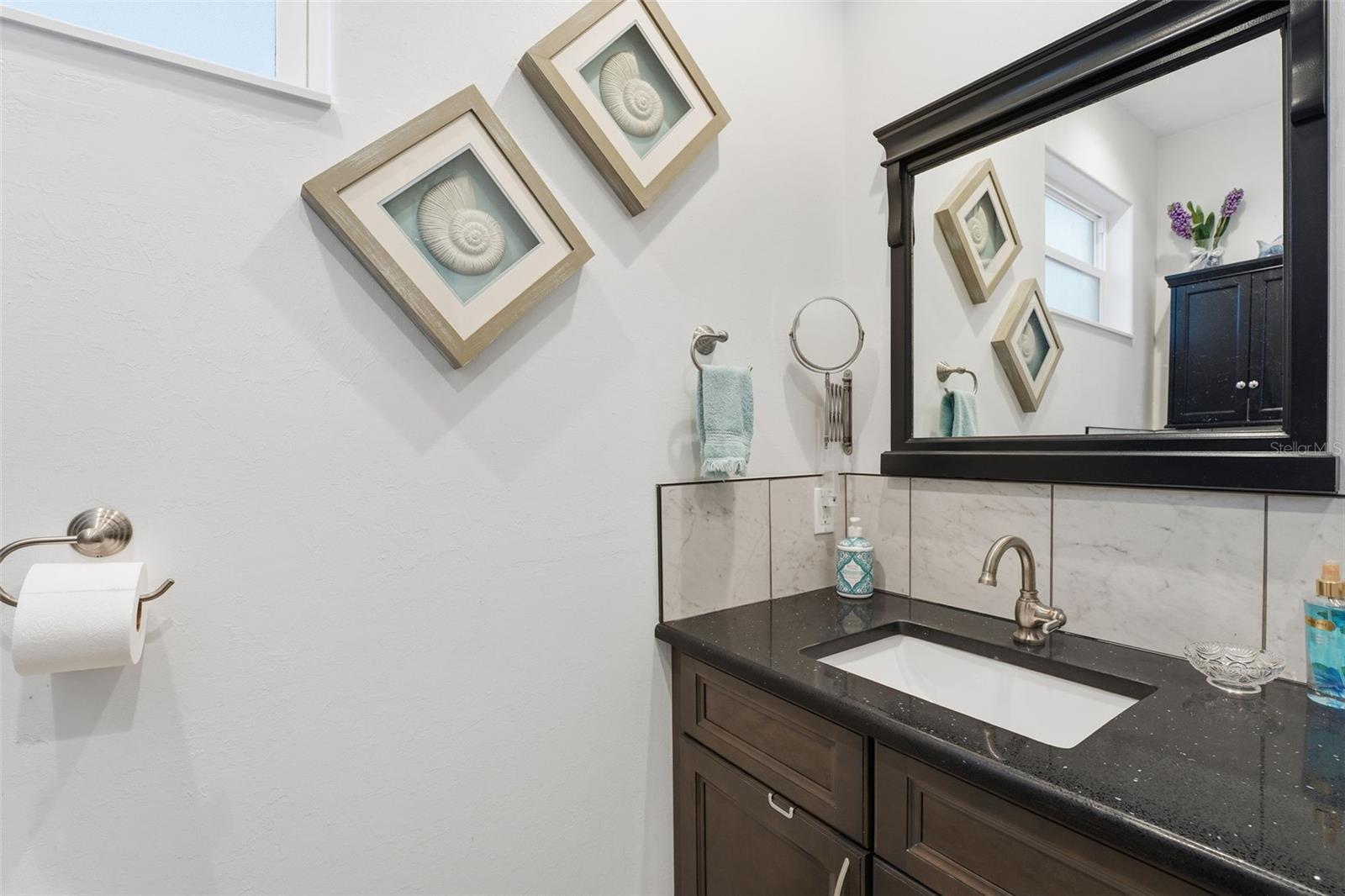 Listing photo id 29 for 200 Eppinger Drive