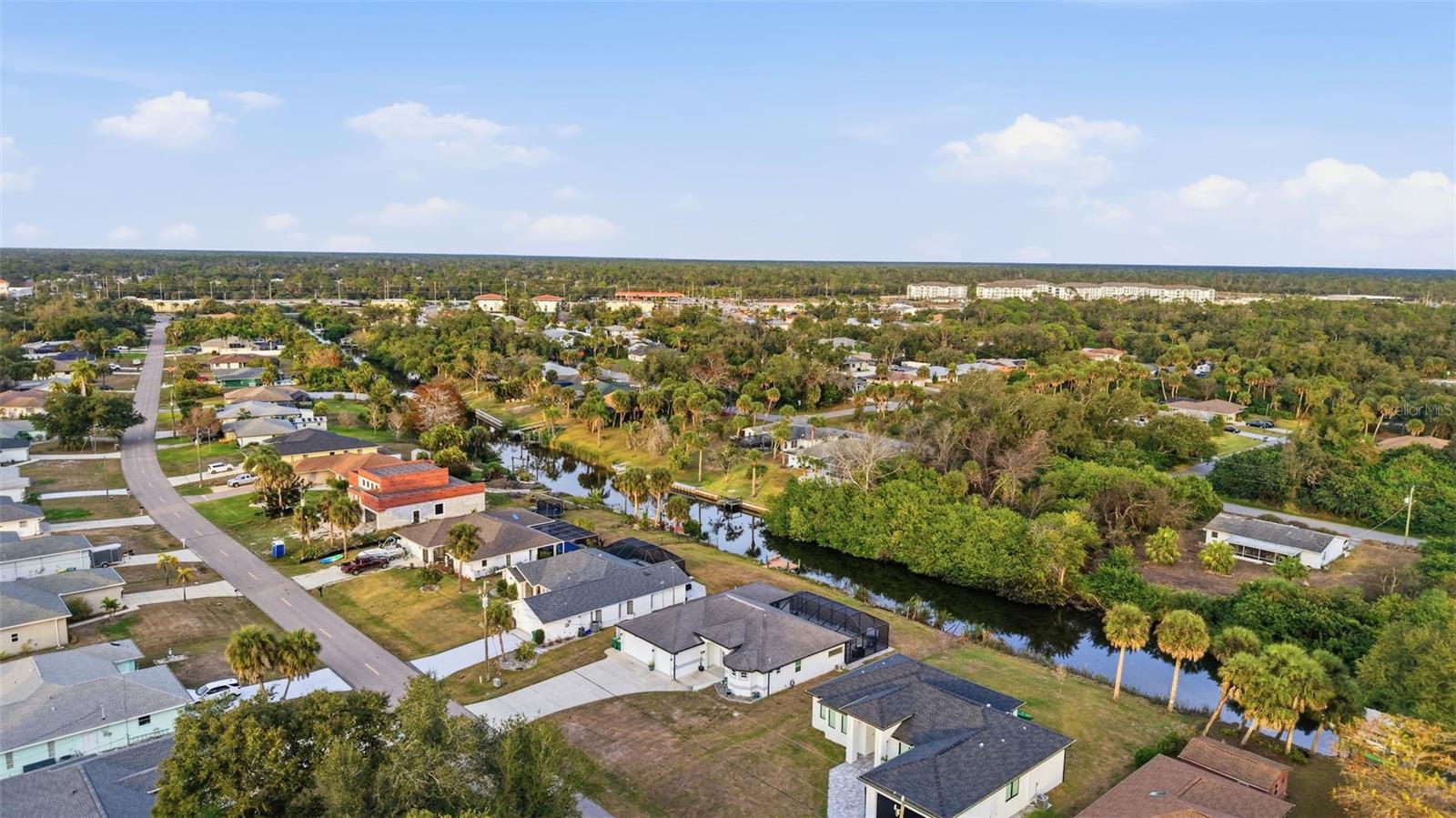 Listing photo id 50 for 200 Eppinger Drive