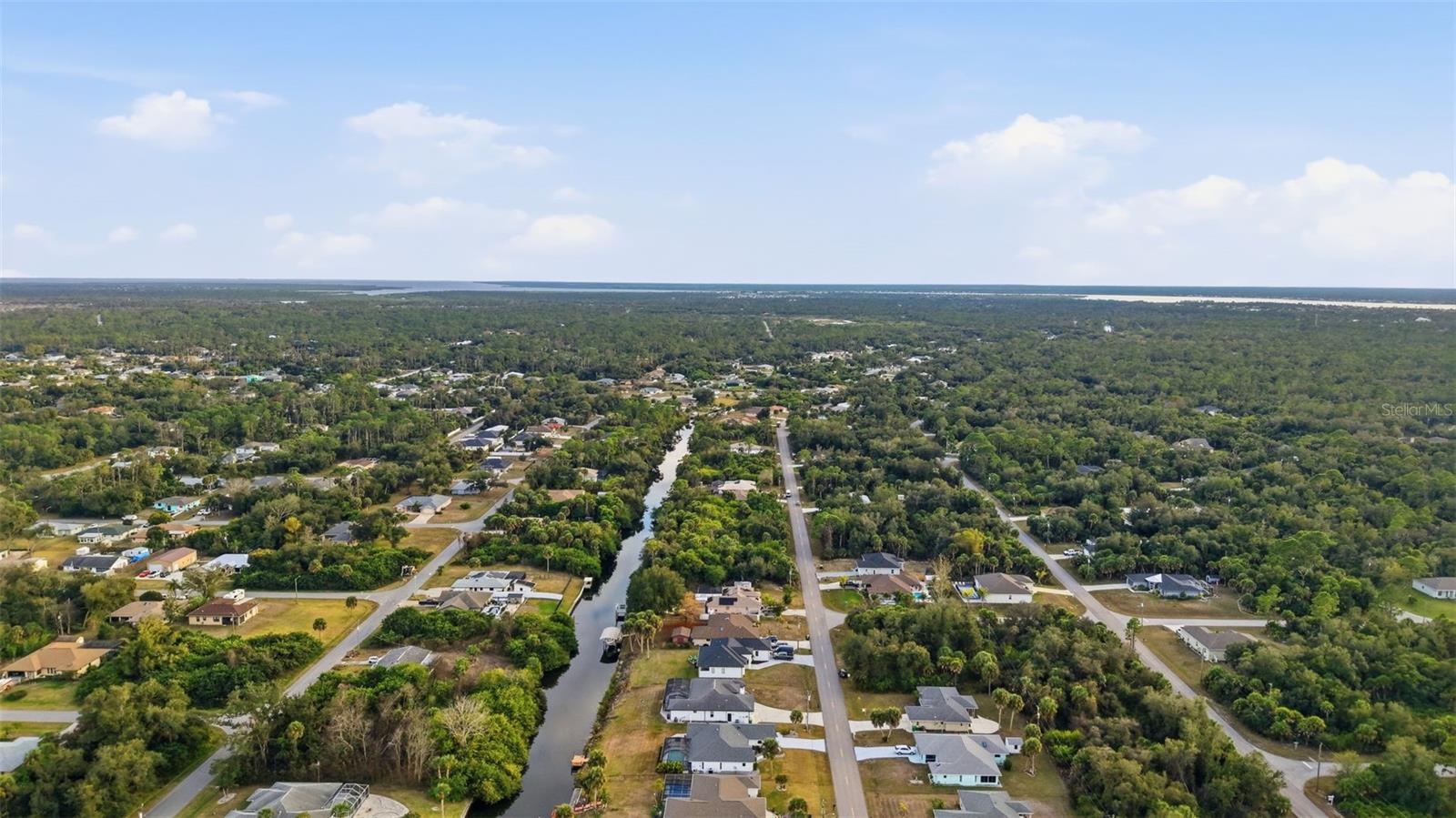 Listing photo id 52 for 200 Eppinger Drive