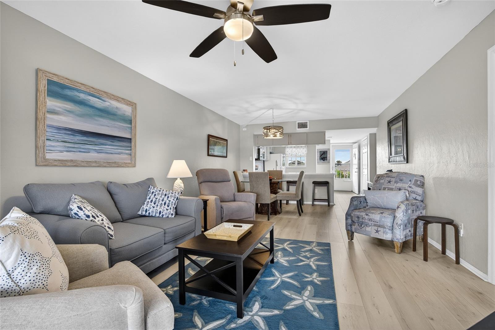 Image 14 of 41 For 3310 Loveland Boulevard 405