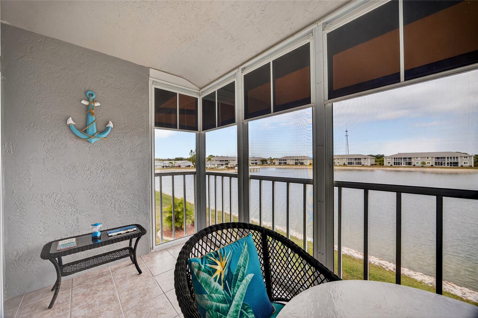 Image 17 of 41 For 3310 Loveland Boulevard 405