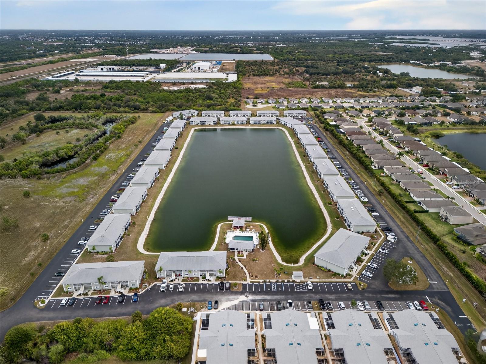 Image 30 of 41 For 3310 Loveland Boulevard 405