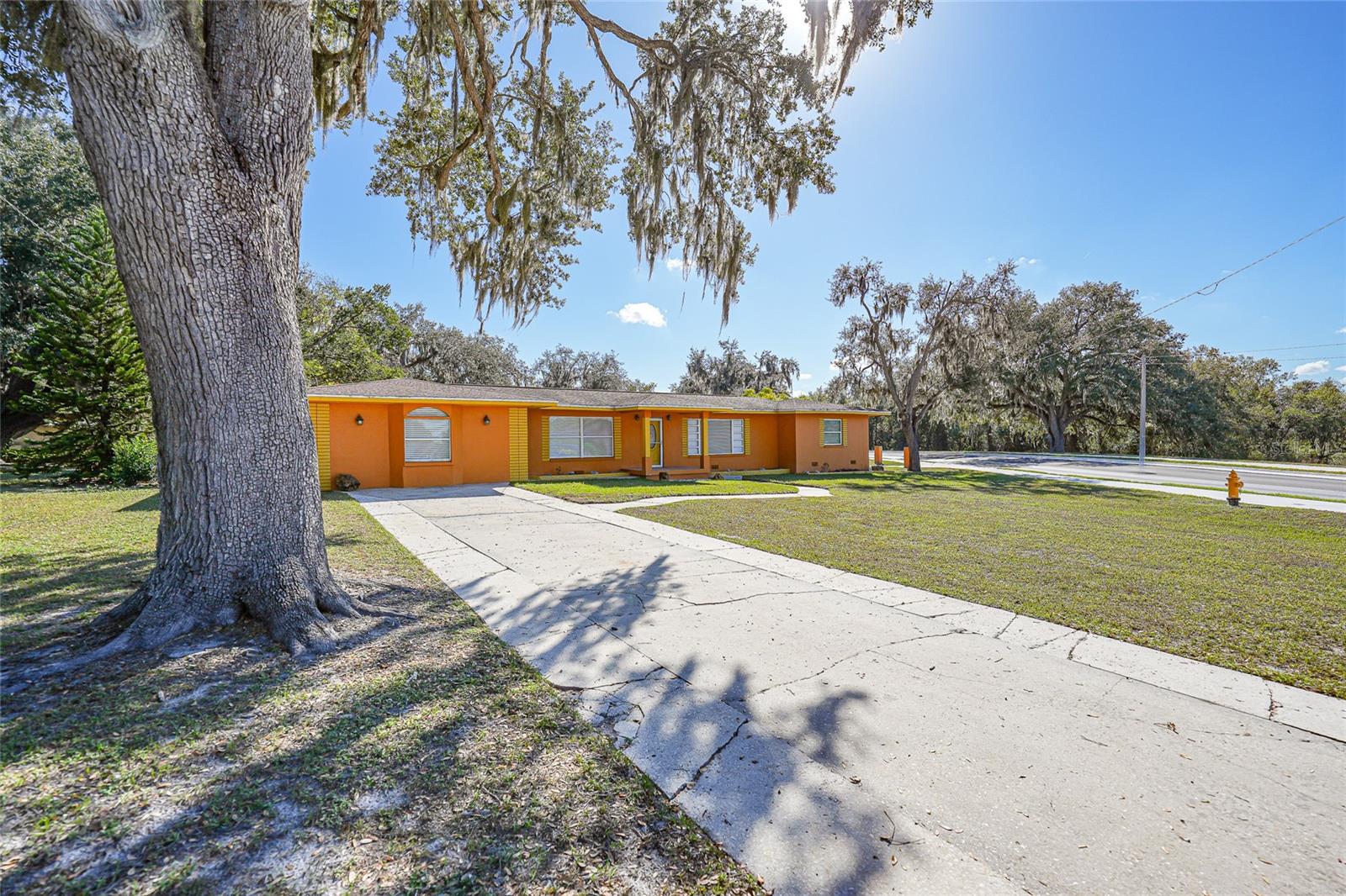 Image 26 of 33 For 15 Yulee Avenue