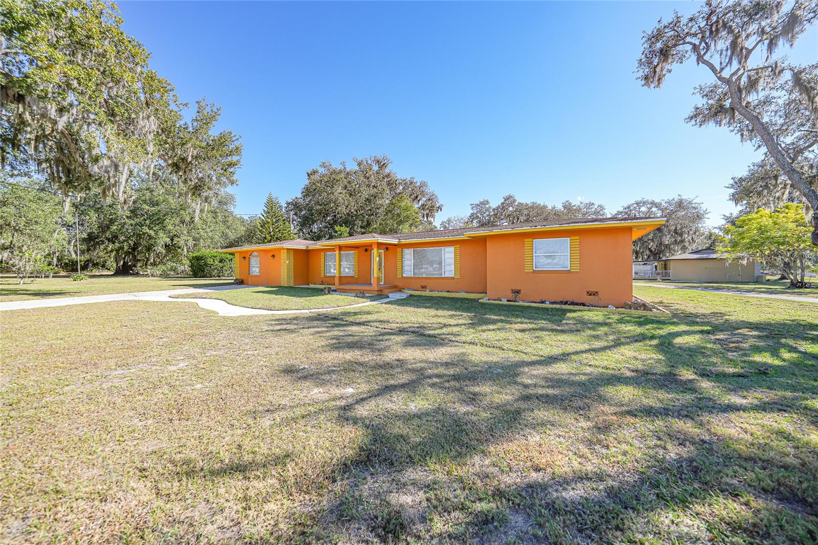 Image 28 of 33 For 15 Yulee Avenue