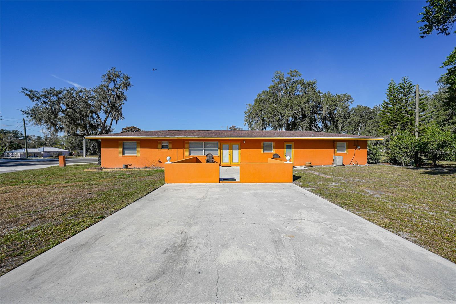 Image 30 of 33 For 15 Yulee Avenue