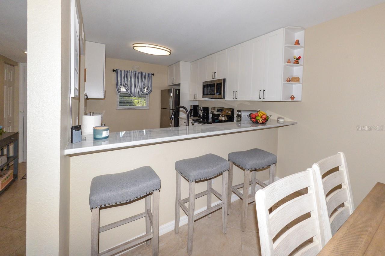 Image 12 of 36 For 175 Kings Highway A7