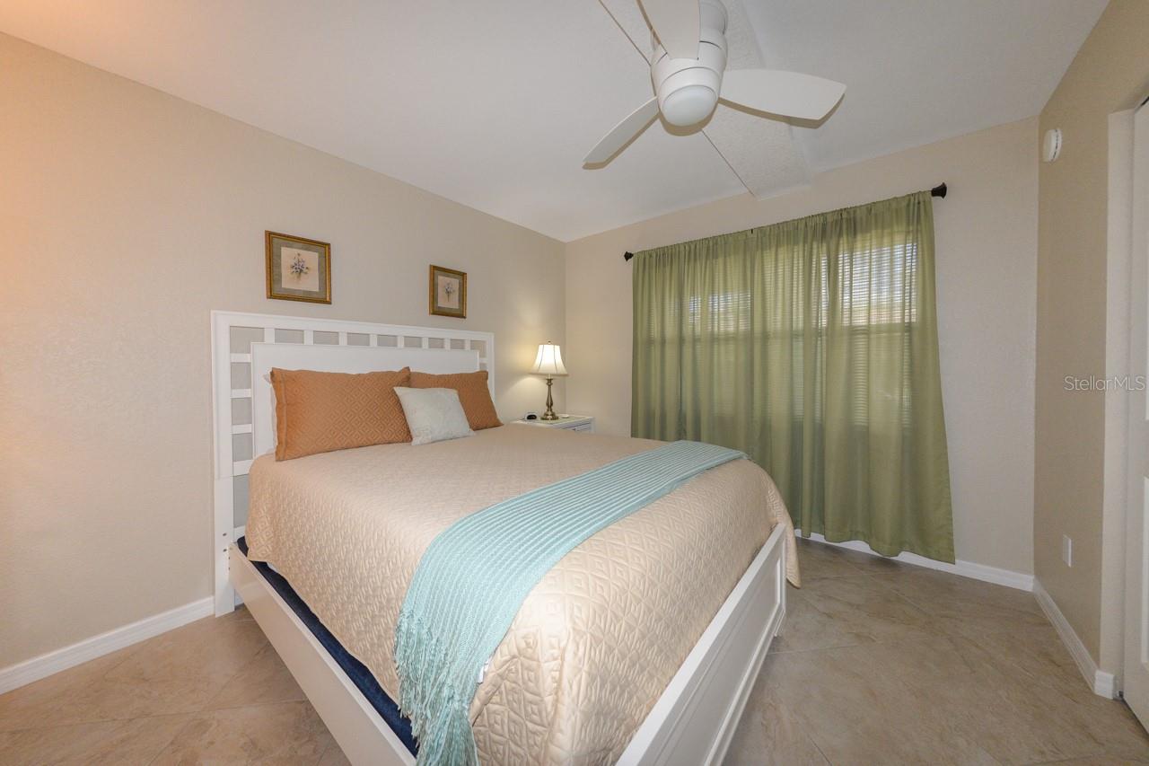 Image 19 of 36 For 175 Kings Highway A7