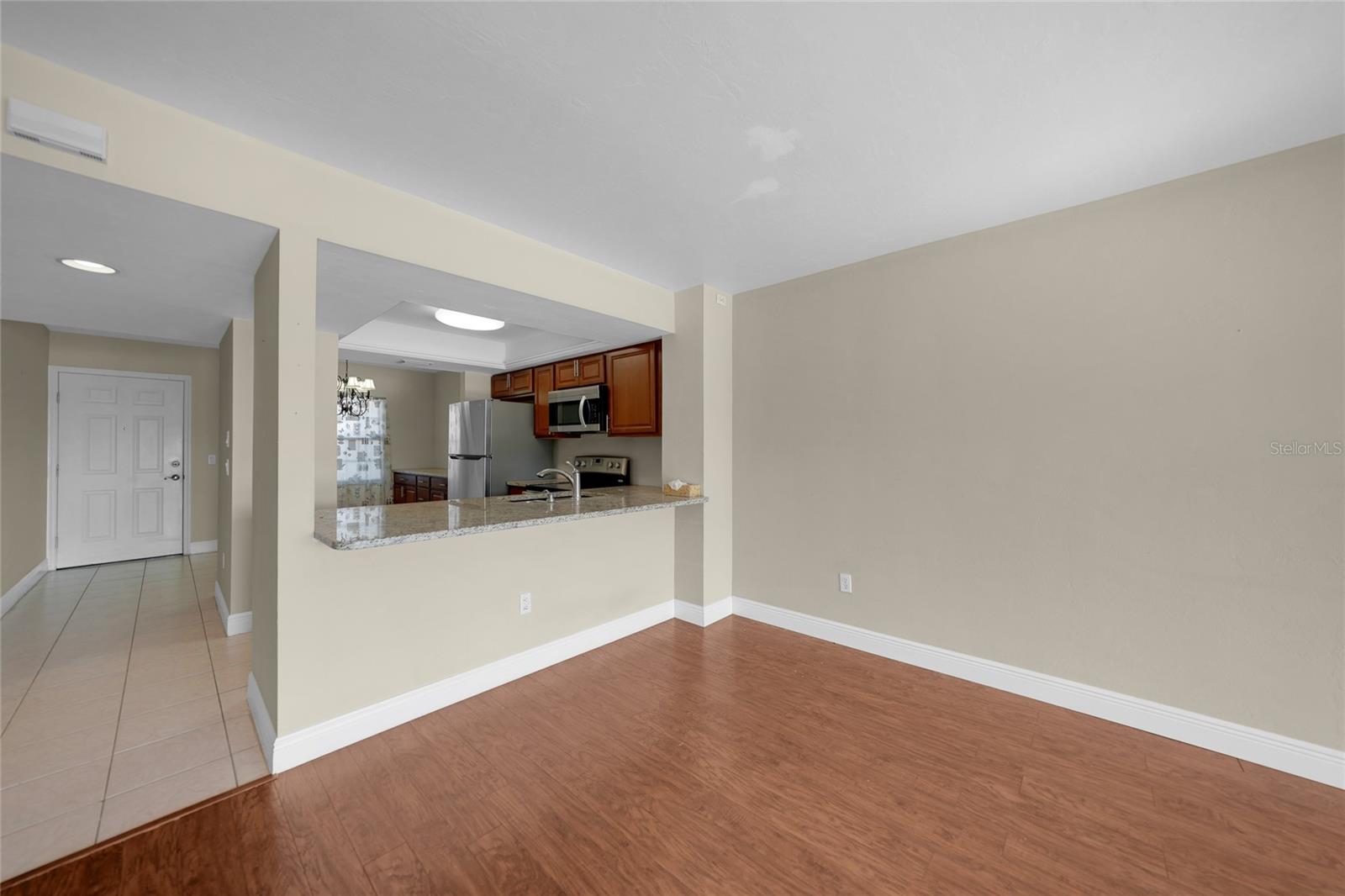 Image 11 of 32 For 12144 Egret Circle 302