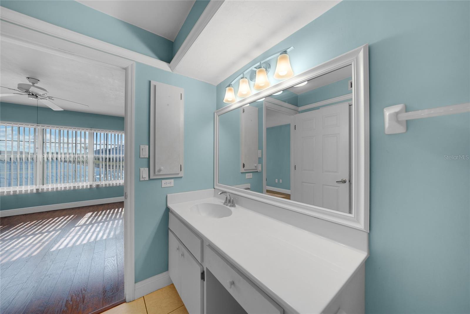 Image 22 of 32 For 12144 Egret Circle 302