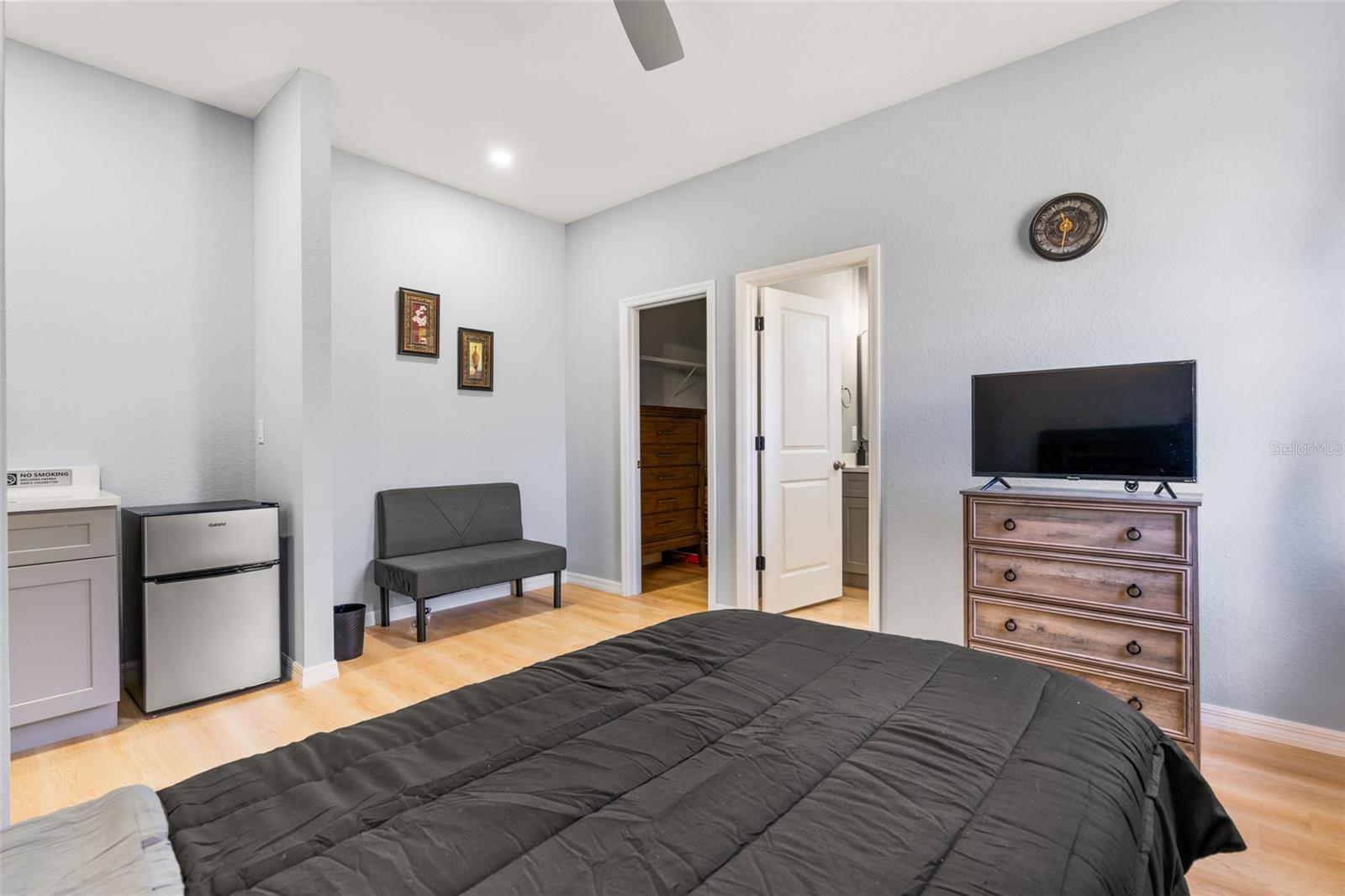 Image 21 of 24 For 5479 Biscayne Drive