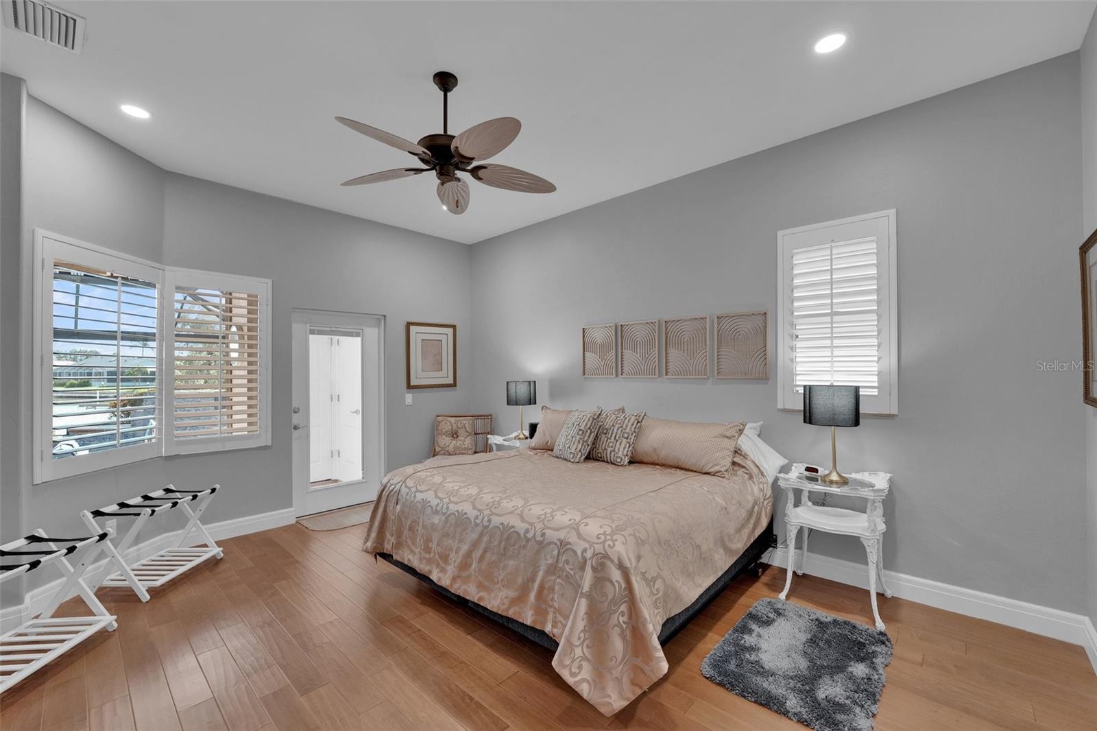 Image 19 of 57 For 2436 Deborah Drive