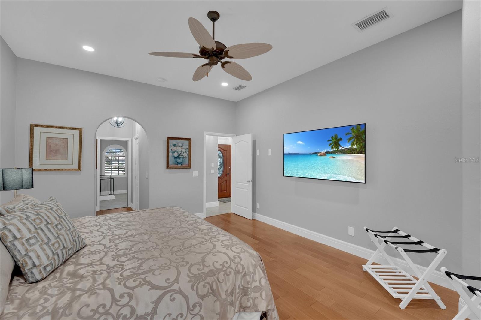 Image 20 of 57 For 2436 Deborah Drive