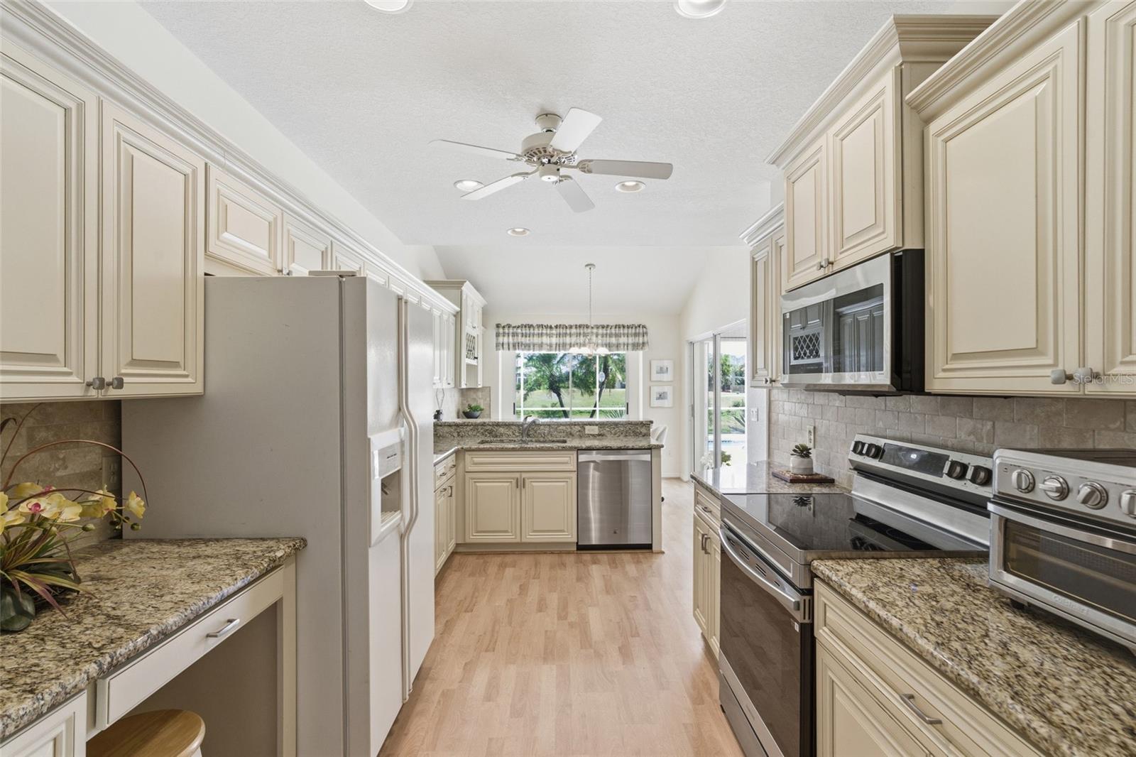 Image 10 of 78 For 4030 Key Largo Lane