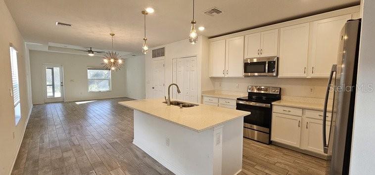 Image 8 of 29 For 1992 Sunset Preserve Way