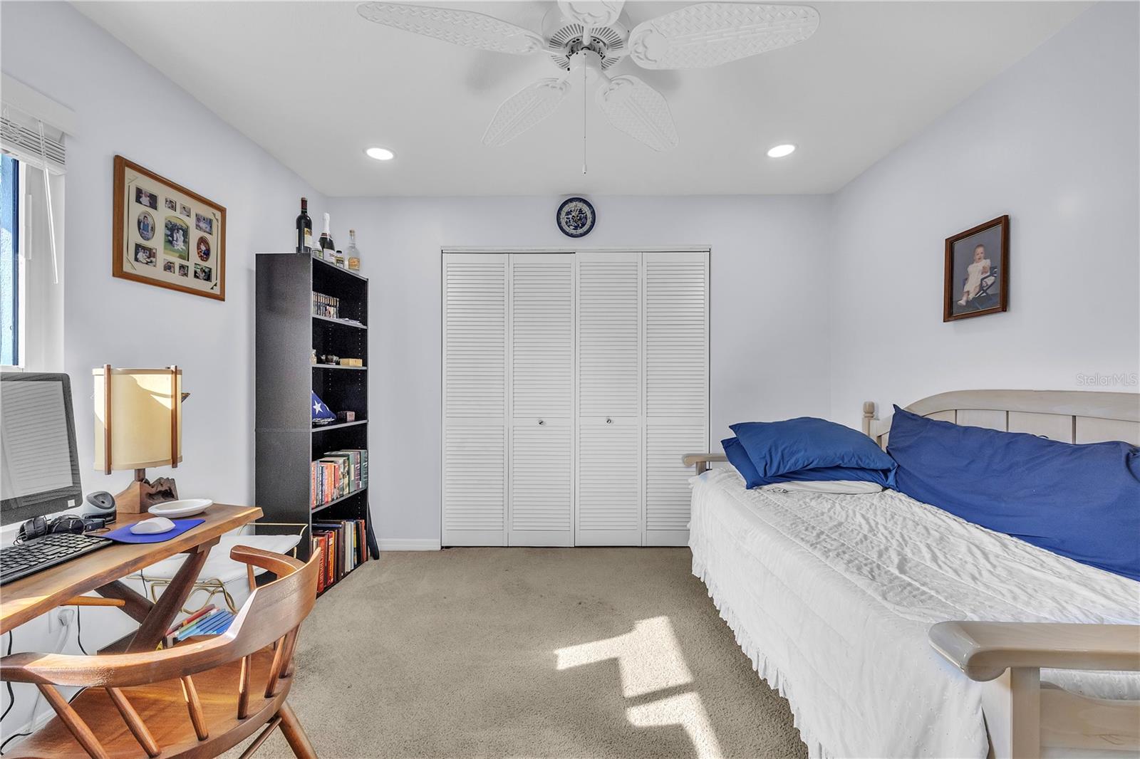 Image 46 of 64 For 973 Dobell Terrace Nw