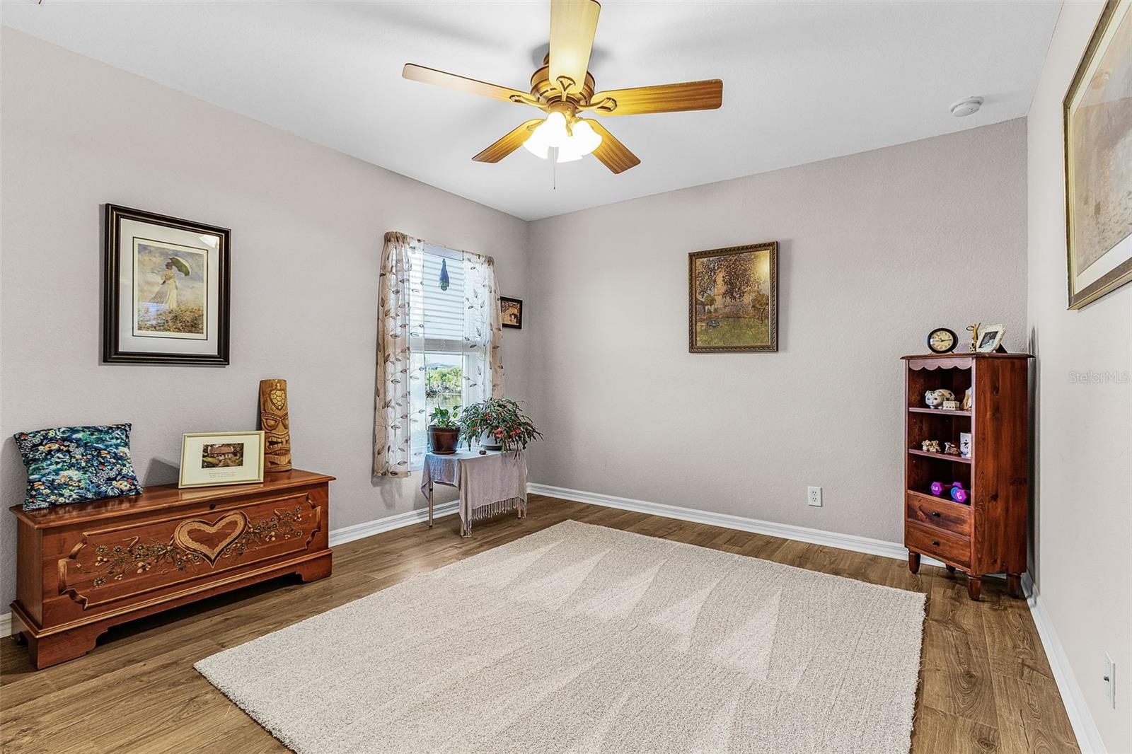 Image 17 of 46 For 2847 46th Place