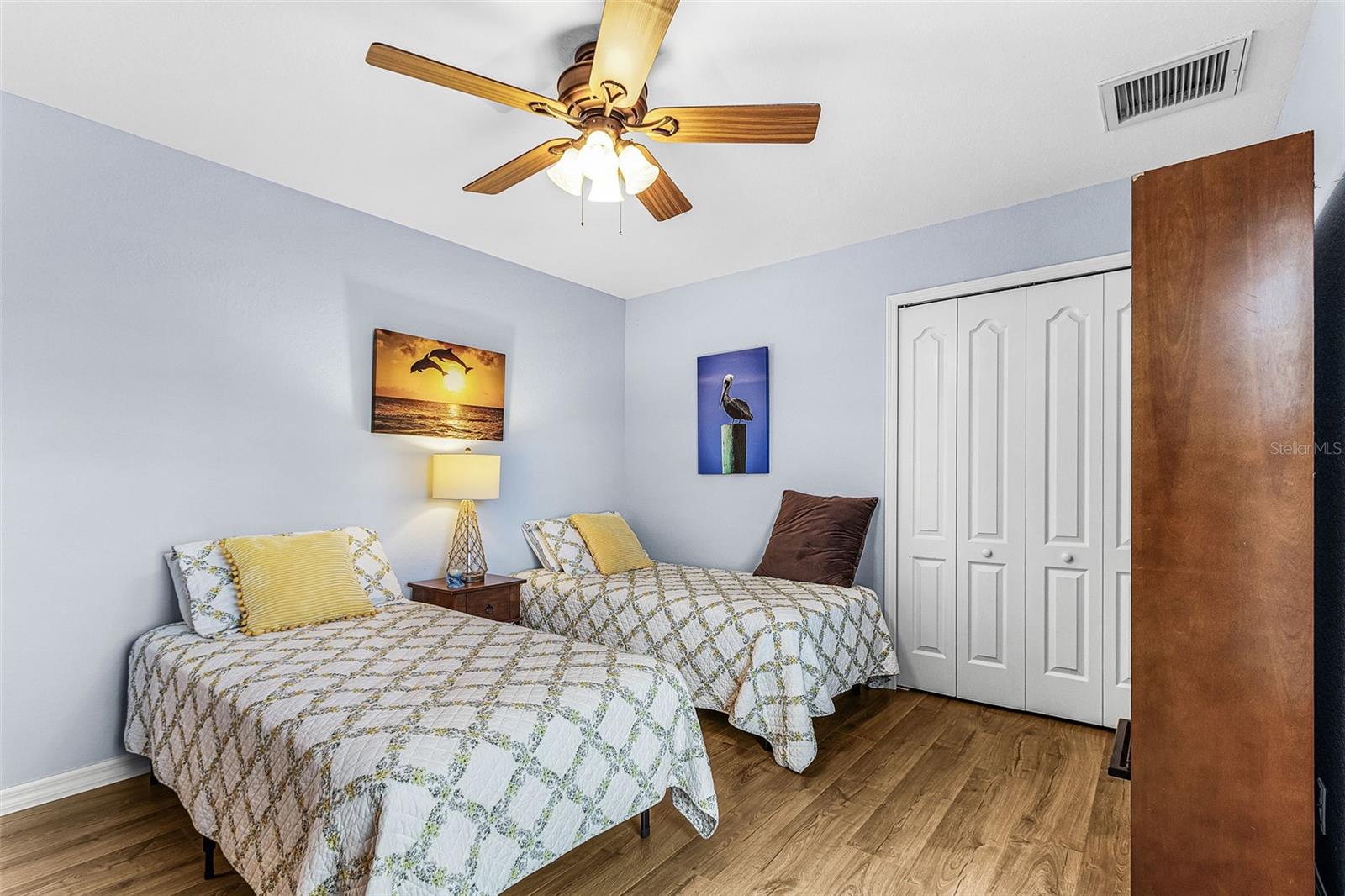 Image 20 of 46 For 2847 46th Place