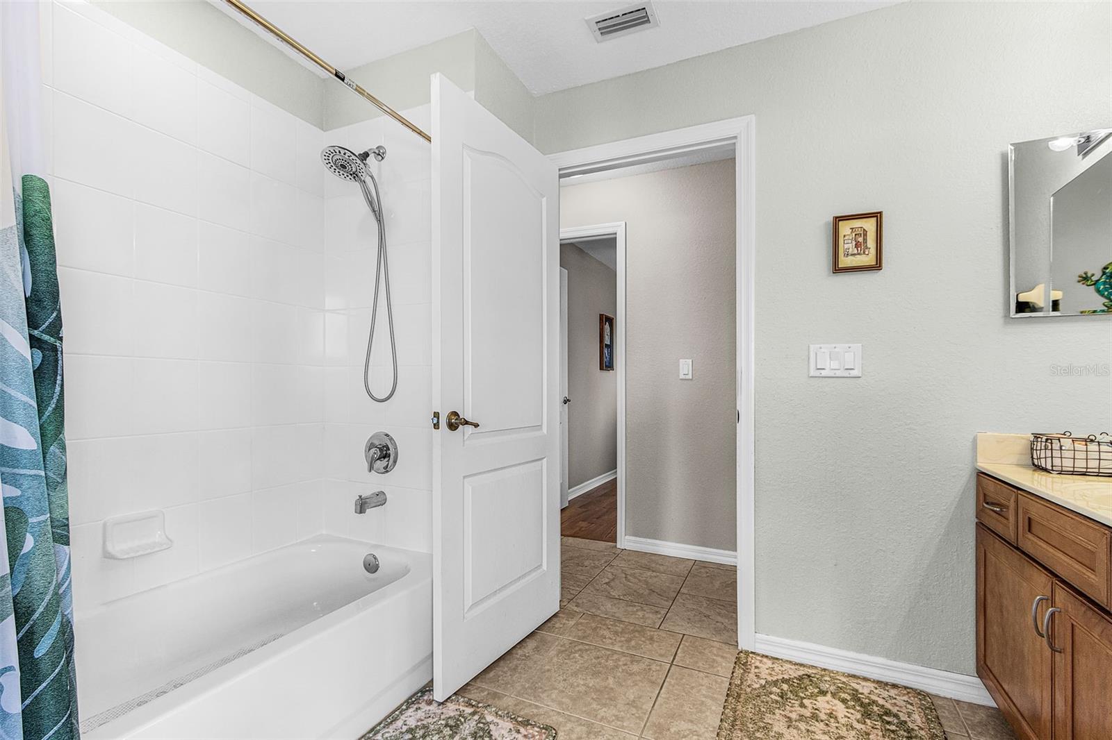 Image 23 of 46 For 2847 46th Place