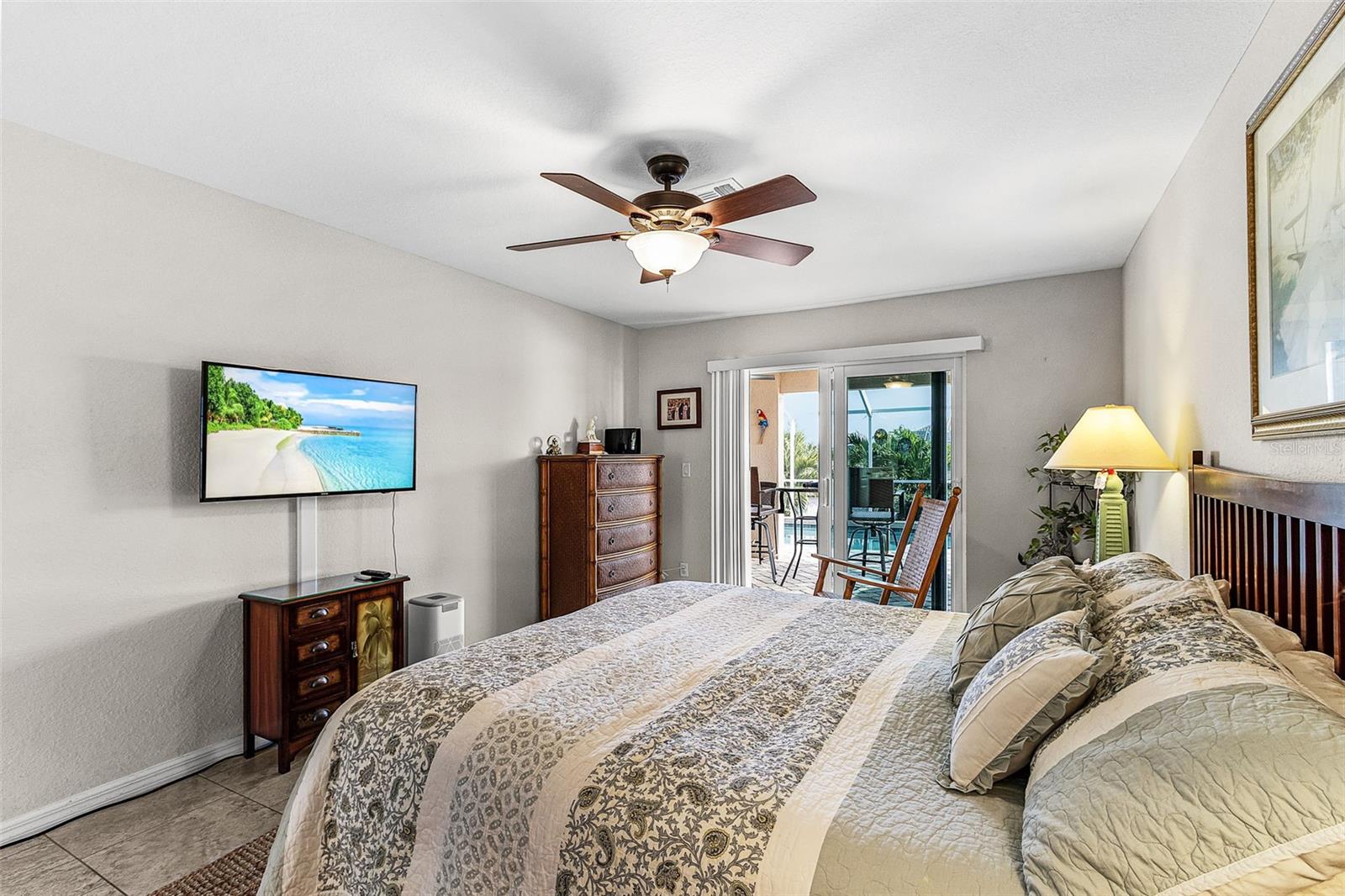 Image 25 of 46 For 2847 46th Place