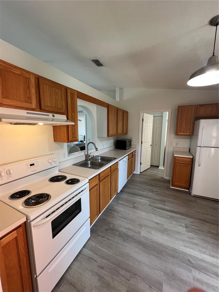 Image 2 of 21 For 2105 Atwater Drive