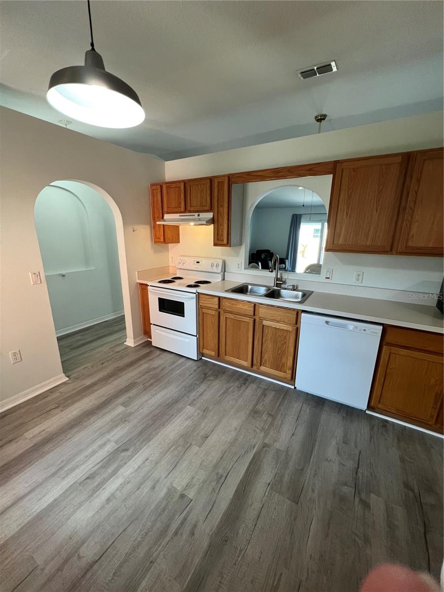 Image 4 of 21 For 2105 Atwater Drive