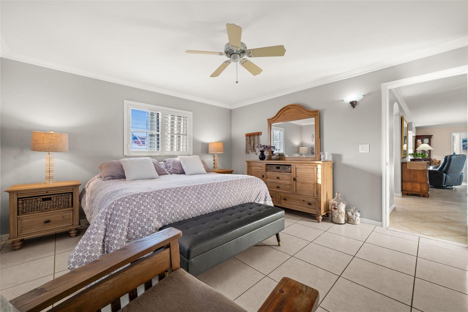 Image 18 of 42 For 240 20th Place